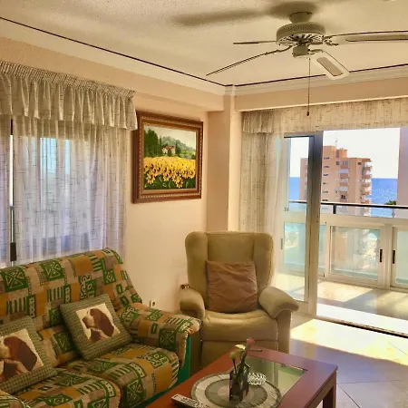 Front Al Mar Apartment *